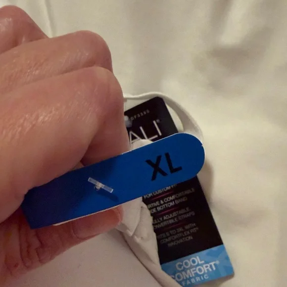 Bali Comfort Revolution Wireless Bra - White (Size XL) - Picture 3 of 5